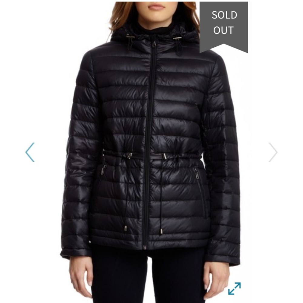 Blanc Noir Puffer Jacket